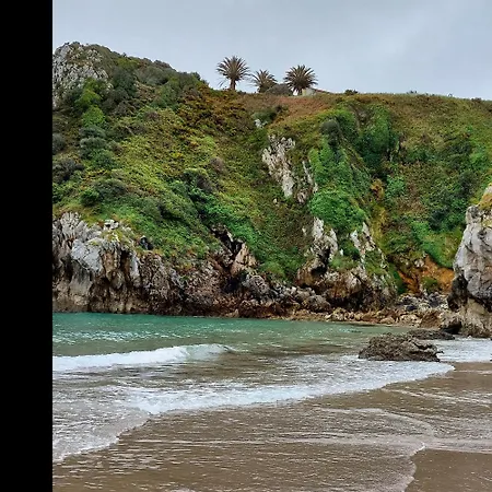 Precioso Atico Con Vistas En El Capricho De Colombres, Asturias Apartman
