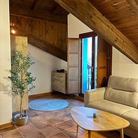 Precioso Atico Con Vistas En El Capricho De Colombres, Asturias 아파트 *